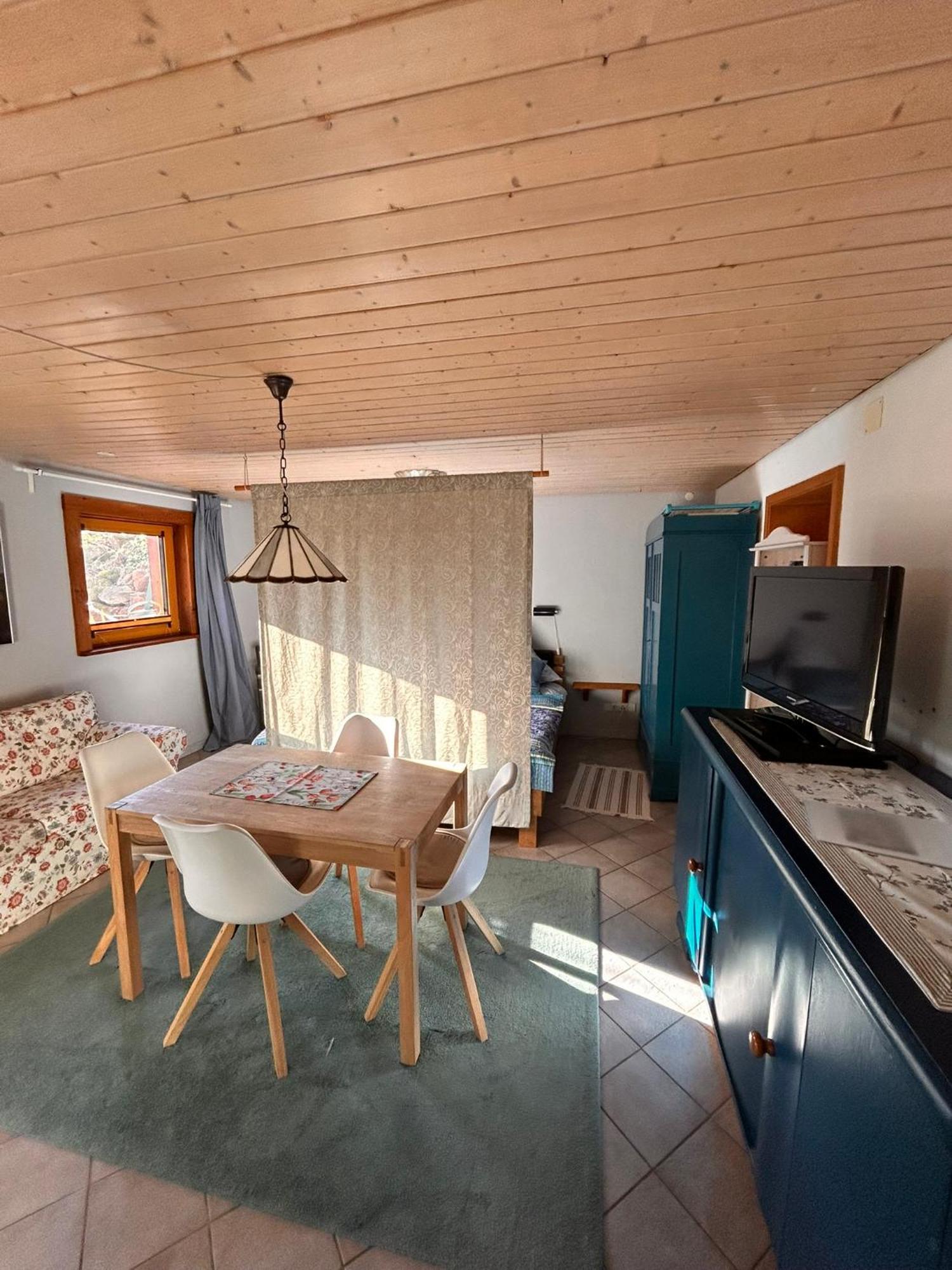 Blick In Den Garten Holzschlag